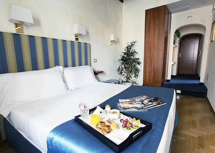 Hotel La Fenice 3*