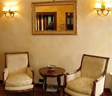La Fenice Hotel