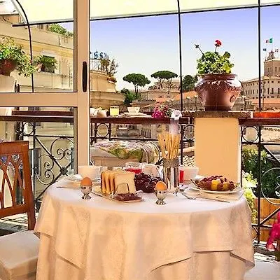 La Fenice Hotel